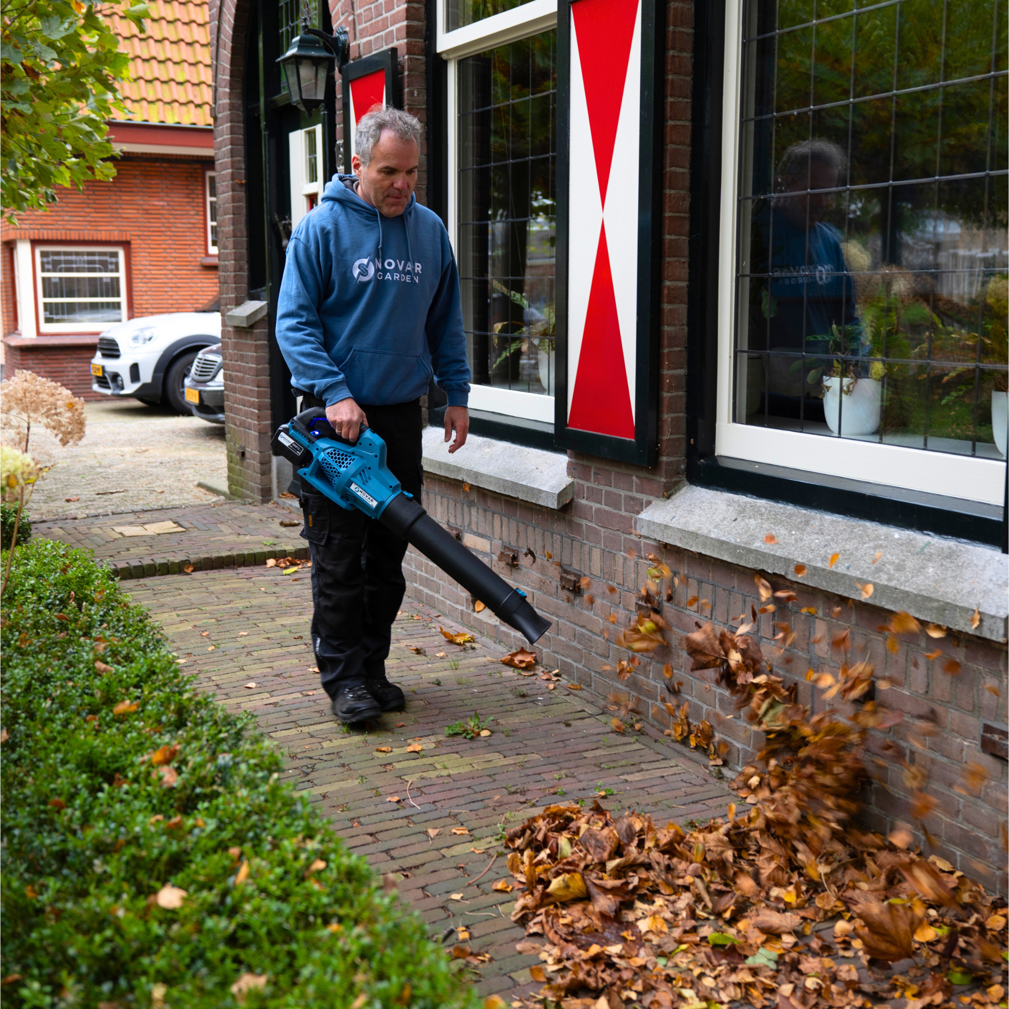 Maak jouw tuin snel bladvrij met de Accu Bladblazer NG2